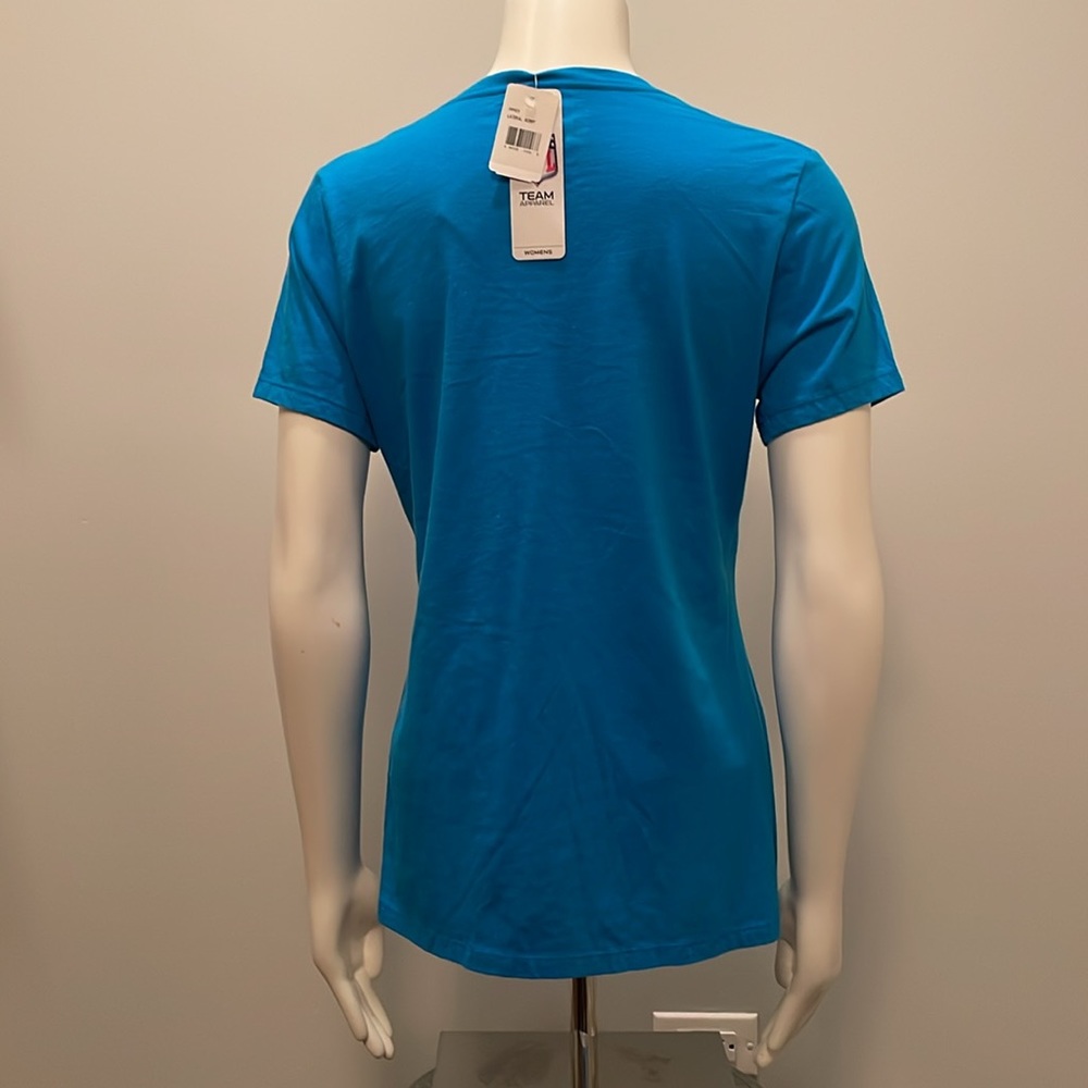 Carolina Panthers NFL Team Apparel Women’s V Neck T Shirt with Lateral Script L - Picture 5 of 10